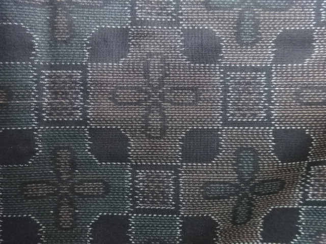 JAPANESE KIMONO / ANTIQUE KIMONO / SILK / DORO OSHIMA TSUMUGI / WOVEN FLOWER